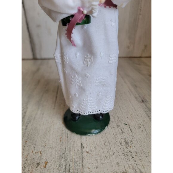 Byers Choice Nutcracker doll young girl Victorian Caroler Xmas figure vintage - Picture 2 of 12